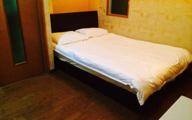 Chiyoda Inn Guest House Tokyo