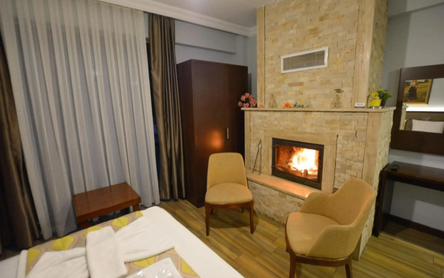 Hill River Hotel