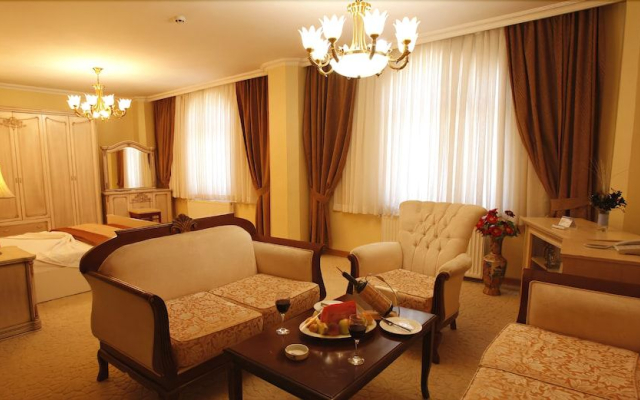 Matiat Hotel