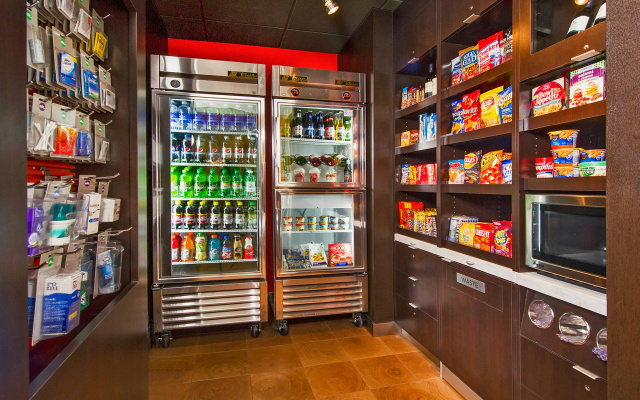 Courtyard by Marriott Hampton