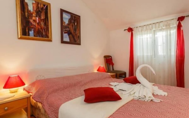 Apartments Roda -