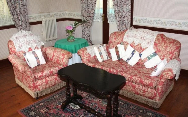 The Royal Hotel