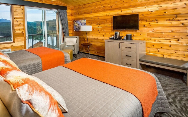Denali Bluffs Hotel