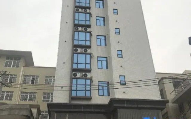 Huanyu Hotel