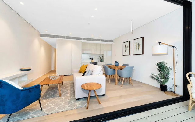 5-Star Lux in the Centre of Conveniences