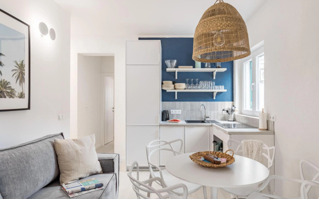 Apartment in Slatine Near the Sea Beach