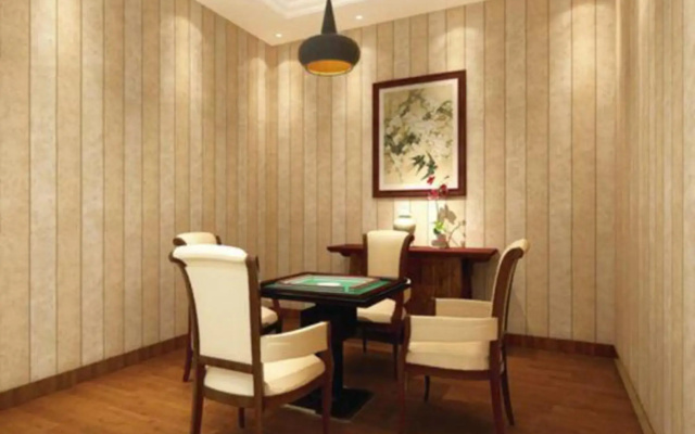 Yinlu Boutique Hostel (Fenghuang Hongqiao)