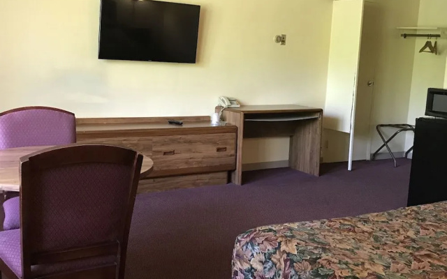 Allenwood Motel