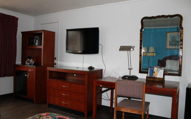 Wyatt Earp Hotel