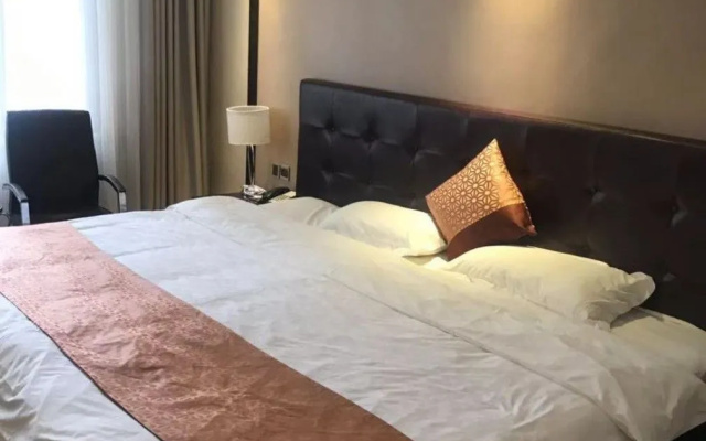 Lai Fu Shi Hotel