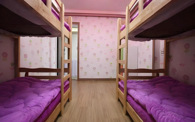 Gyeongju Friend Guest House - Hostel