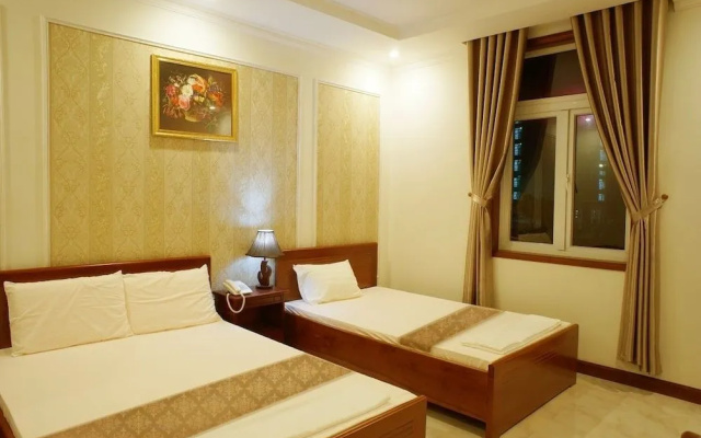 L Na Villa Hotel
