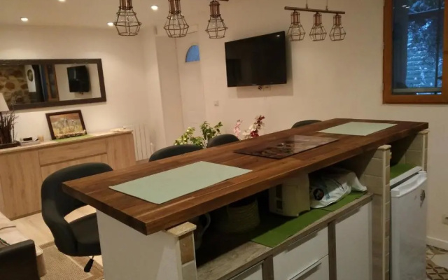 Bel appartement avec jardin privatif