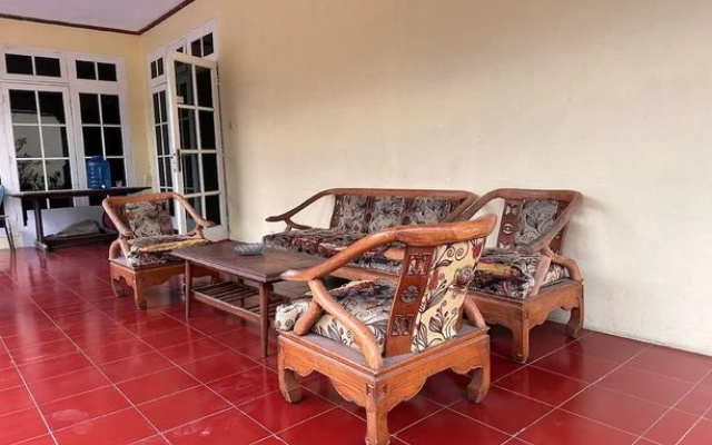 OYO 92995 Villa Ragill