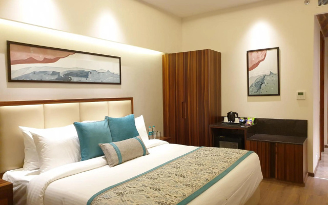 S R Residency