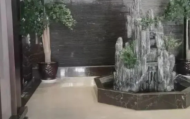 Pullman Tianzhu Hotel