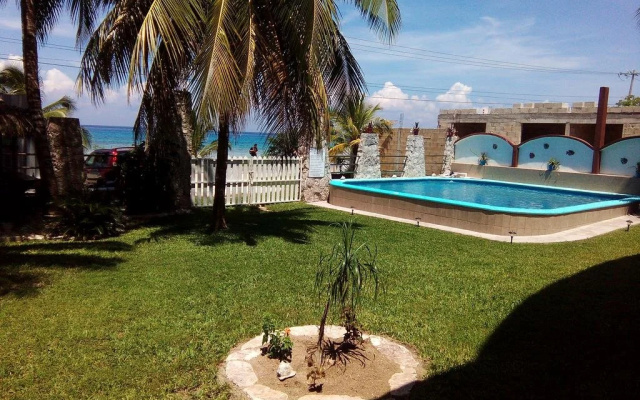 Mima's Village Cozumel