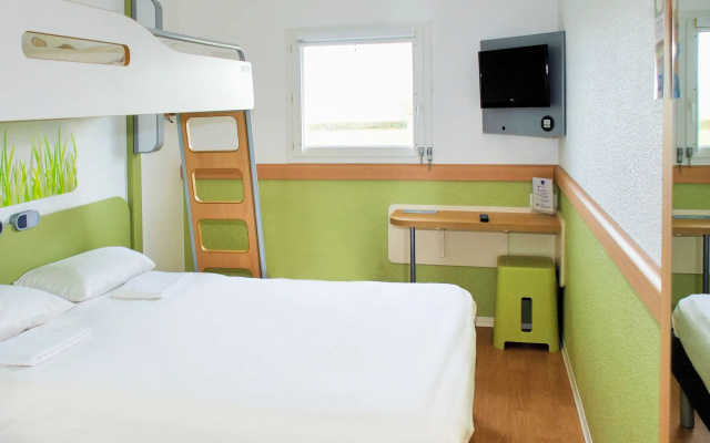 ibis budget Santeny