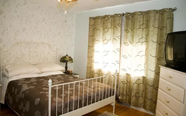 Serenity Bed and Breakfast
