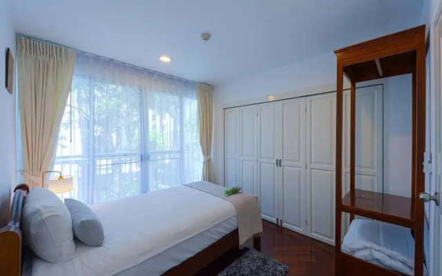 2 Bedroom in Prime Location BSRS