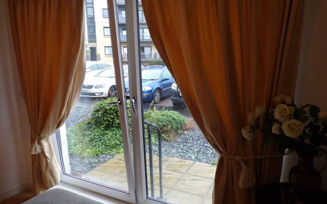Drybrough Apartments