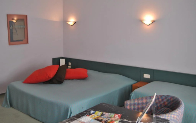 Greenpark Hotel