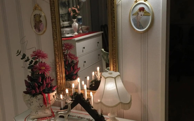 Mari House