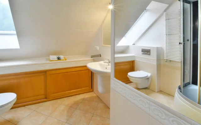 Holiday villa in the countryside, 150 m2, private pond, Swiecianowo