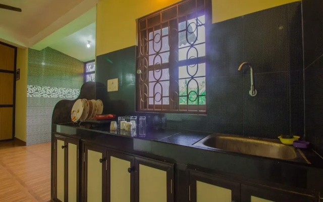 OYO 16427 Home Spacious 1BHK LPK Waterfront