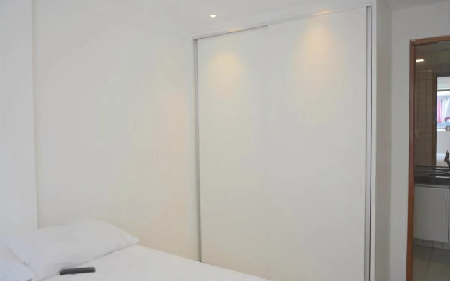 Flat Puerto Bilbao Jaqueira