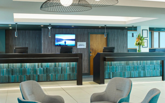 Courtyard by Marriott London Gatwick Airport