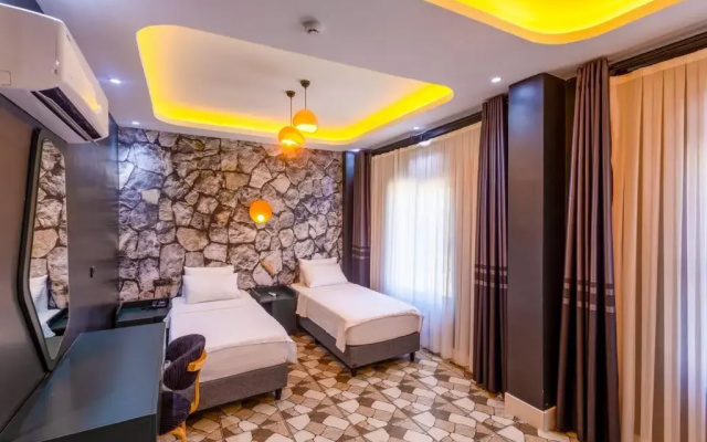 Lidar Otel