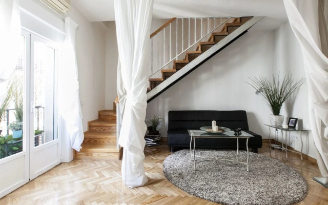 Iakai Homes Pintora