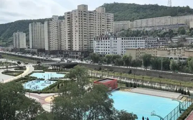 Qingyue Hotel (Yan'an Railway Station)