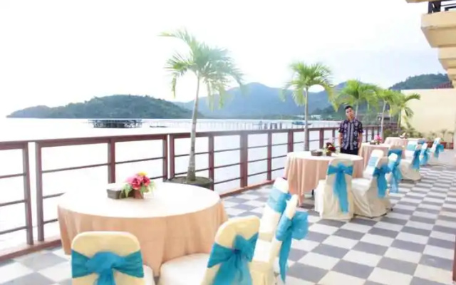 Mahkota Kayong Hotel Sukadana