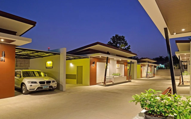 The Rich Resort