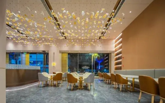 Starway Hotel (Chengdu Pengzhou Municipal Government)