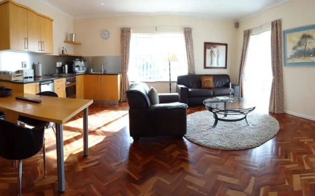 Helderview Hotel and Suites
