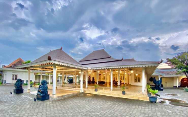 The Purwohamijayan