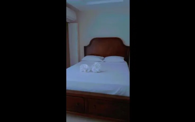 Ornella Villa - 2-br Apartment - Pool - Parking