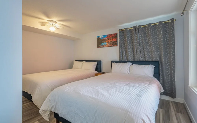 One Bedroom Suite with BBQ & huge Patio