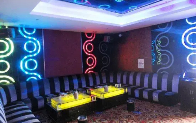 Jun'an Hotel