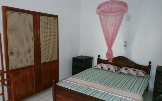 Vista Rooms Hikka Beach