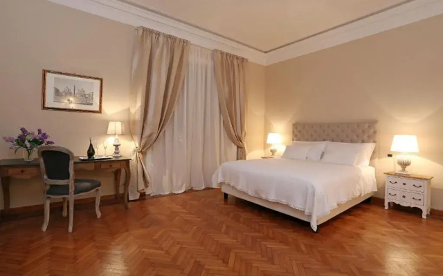 Alex Suites
