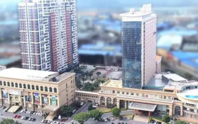 Huaxia Pearl Hotel
