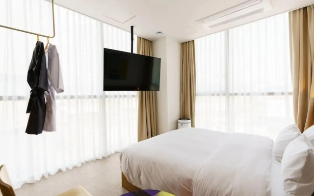 Yangju Ippda Hotel