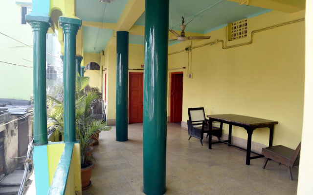 Hotel Deluxe Residency