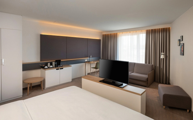 Holiday Inn Hamburg - Berliner Tor by IHG