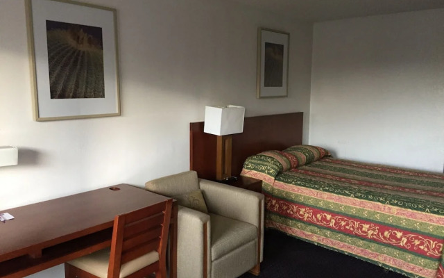 Knights Inn Grand Junction