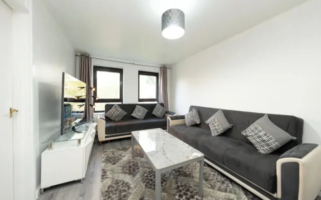1bedlondonapt-freeparking-fastwifi-sofabed